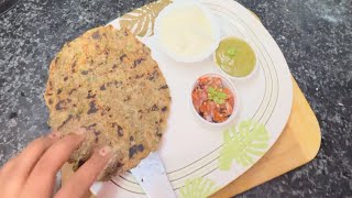 sardi nashta sindhi special bajre ki koki with home made makkhan with chatni sundhi cherimaani [upl. by Anrapa]