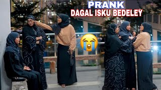 PRANK ZAMZAM OO DHAAWAC NAGU GAARSIISAY 😭 [upl. by Enialed]