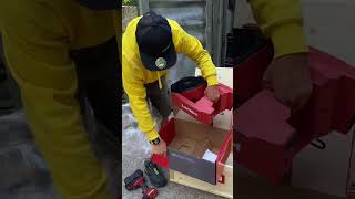 Unboxing BezKompromisu s Hilti Czech [upl. by Schach]