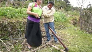 Video in Tzotzil Teaching Midwives about Hemorrhaging in Third Trimester [upl. by Accebar837]