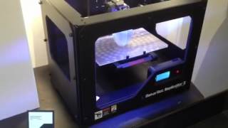 MakerBot Replicator 2 Prints Vase [upl. by Selwyn909]