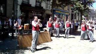 Breton pipers play a gavotte pourlet [upl. by Hecker669]