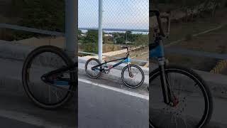 Celcius speed shortvideo balaponthelsurabaya balapliar bmx [upl. by Nett665]