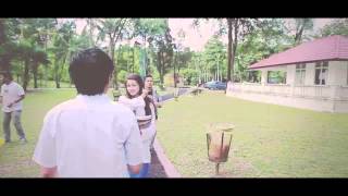 Pencuri  Mark Adam Official Music Video [upl. by Nibroc]