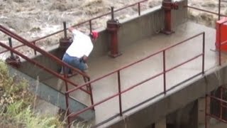 Boulder Colorado Flooding Dams Breached Thousands Evacuate [upl. by Tricia]