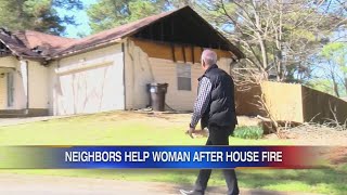 Neighbors help elderly woman after her Benton home catches fire during Thursday storm [upl. by Nyraa796]