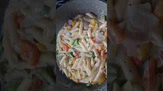 White sauce pasta recipe cheesy and saucy pasta whitesaucepasta cheesesauce diwalispecial recipe [upl. by Trebla]