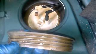 SAAB VIP  900 Classic Fuel Pump Removal Part 2 [upl. by Ellicul]