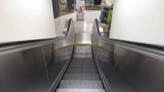 Loud amp Epic 1970 Montgomery Escalators  Boscovs  Beaver Valley Mall  Monaca PA [upl. by Atinob330]