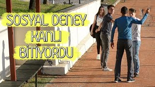 KEKOLAR YALNIZ BİR KIZI TACİZ EDER Mİ [upl. by Norraj198]