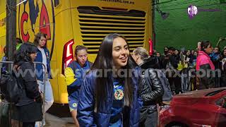 Itzel Velasco y Alondra Cabanillas apoyaron a sus compañeras en el América Femenil 11 Tigres [upl. by Koosis]