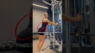 KickbackFehler ❌🍑krafttrainingfuerfrauen kickbacks po gym motivation sports gains sports [upl. by Asselem]