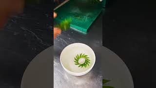 How to cutting Simple amp easy spring onion decoration garnish garnishing howtocutting youtubeshort [upl. by Ativad]