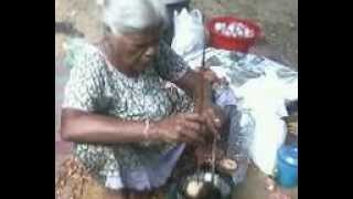 SRI LANKAN TRADITIONAL SWEET  KAUN OIL CAKE [upl. by Lewin]