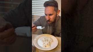 Aussie tries “biscuits and gravy” for the first time 🇦🇺🇺🇸😎 [upl. by Erbua]