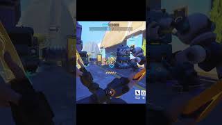 this bug is so disorienting overwatch2 gaming [upl. by Ellocin]