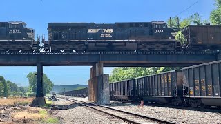 7 Locomotive Coal Train Goes Over Coal Train Norfolk Southern Train Over CSX Kenova West Virginia [upl. by Ilyse]