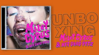 Miley Cyrus amp Her Dead Petz CDDVD UNBOXING [upl. by Pugh]