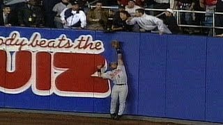 Jeffrey Maier catches Derek Jeters home run in Game 1 of the 1996 ALCS [upl. by Astra964]