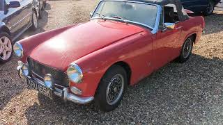 1971 MG Midget [upl. by Opportuna]