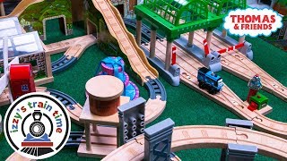 Thomas and Friends WACKMASTER AND WOODEN TRACK  Fun Toy Trains for Kids  Thomas Train Power Rails [upl. by Stoat754]