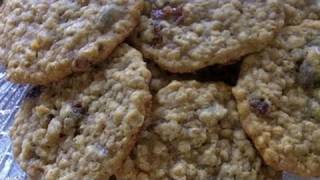 Chewy Oatmeal Raisin Cookies Recipe How to make bakery style oatmeal raisin cookies [upl. by Kehsihba]