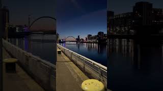 Stunning view on Glasgow bridge at night [upl. by Yklam]