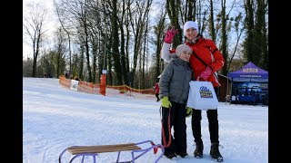 Dośnieżana górka quotKaśkaquot w Strzelcach Opolskich 18012018 [upl. by Reginnej2]