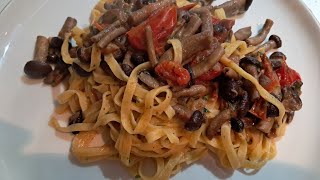 Tagliatelle con funghi chiodinimenu autunnale [upl. by Notxam886]