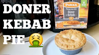 Straight in BIN PUKKA DONER KEBAB Pie Review [upl. by Nelehyram]