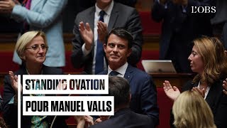 Standing ovation pour Manuel Valls à lAssemblée quotBon débarrasquot pour la France insoumise [upl. by Cilegna]