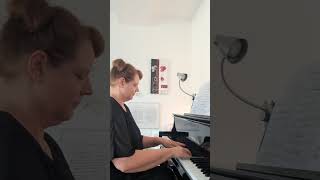 Chopin Nocturne Op 9 No 2 Eflat major [upl. by Velick]