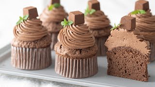 ダブル・チョコレート・カップケーキの作り方 Double Chocolate Cupcakes｜HidaMari Cooking [upl. by Cheslie383]