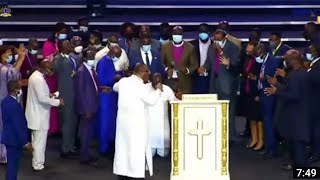 Archbishop Duncan Williams praying for Nigeria Apostle Joshuaelman And bishop david oyedepo [upl. by Romeo]