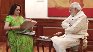 Lok Sabha MP Hema Malini calls on PM Modi [upl. by Hanfurd213]