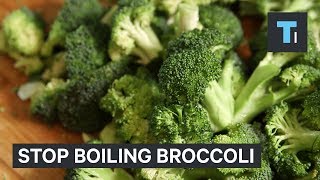 A popular way to cook broccoli removes important nutrients [upl. by Aiasi]