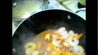 CAMARONES EN SALSA DE CHILE CHIPOTLE CON JUGO DE NARANJA [upl. by Oesile]