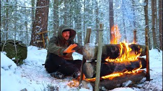 Winter Bushcraft  Wall of Fire  Surviving Freezing Cold [upl. by Concepcion]