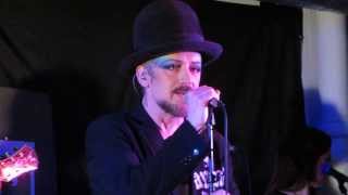 Boy George  Its Easy 1st  13Nov 2013  live acoustic in London Rough Trade [upl. by Lenrad]