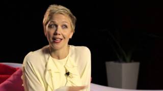 Interview with Maggie Gyllenhaal The Honourable Woman is quotan exquisitely puttogether thrillerquot [upl. by Ober]