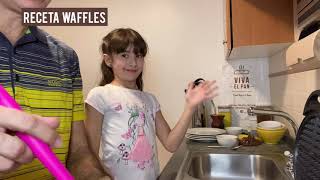 RECETA FÁCIL Y RÁPIDA DE WAFFLES 🧇 [upl. by Euqinom]