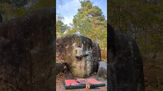 Clin doeil 7a✅ fontainebleau Apremont climbing bouldering youtubeshorts rockclimbing font [upl. by Puiia]