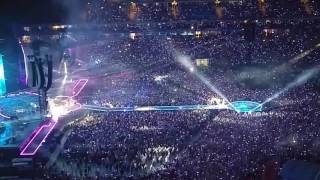 Coldplay  A Sky Full of Stars live  Volksparkstadion Hamburg 010716 [upl. by Venita14]