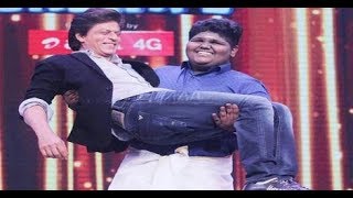 Vaishnav Girish lifting Sharukh Khan  Sa re ga ma pa [upl. by Whiteley]