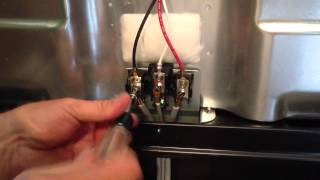 How to hook up a 3 or 4 wire electric range cord By Howto Bob [upl. by Dunton249]