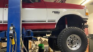 1997 Ford F250 E4OD Proper Transmission Rebuild  Truck Ressurection [upl. by Arraeic94]