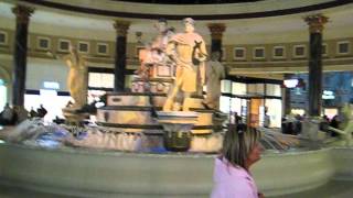 Moving statues at Caesars Palace [upl. by Janeva]