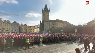 Pochod fanoušků Slavie na Letnou [upl. by Troc676]