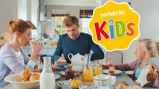 SüdseeCamp  auf in den Familienurlaub Werbespot Küche [upl. by Anaitit]