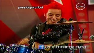 PERU TIENE TALENTO JOVEN TOCA LA BATERIA Y SORPRENDE A JURADO 290912 [upl. by Nyrrad642]